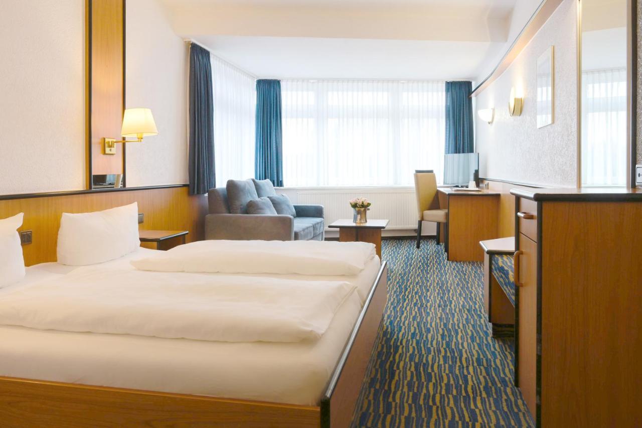 Hotel Am Wasserfall Линген Екстериор снимка